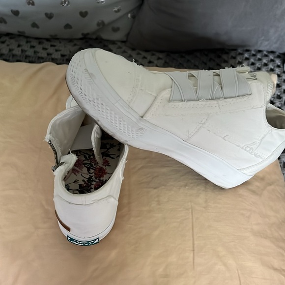 Jordan’s Chuck Al stars random - Picture 3 of 3